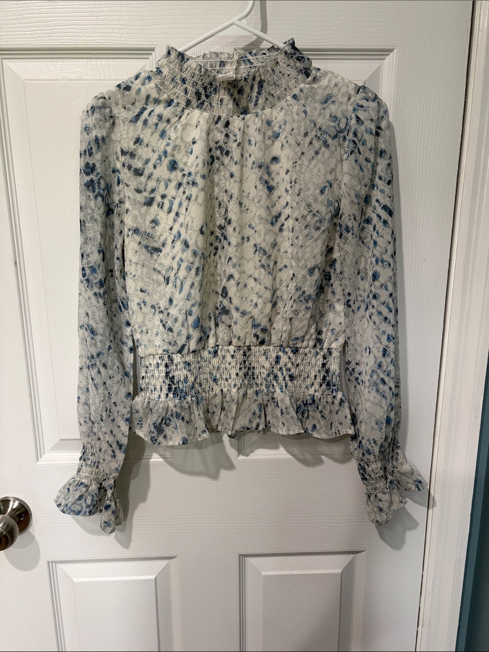 Womens Blue Patterned Smocked Waist Blouse